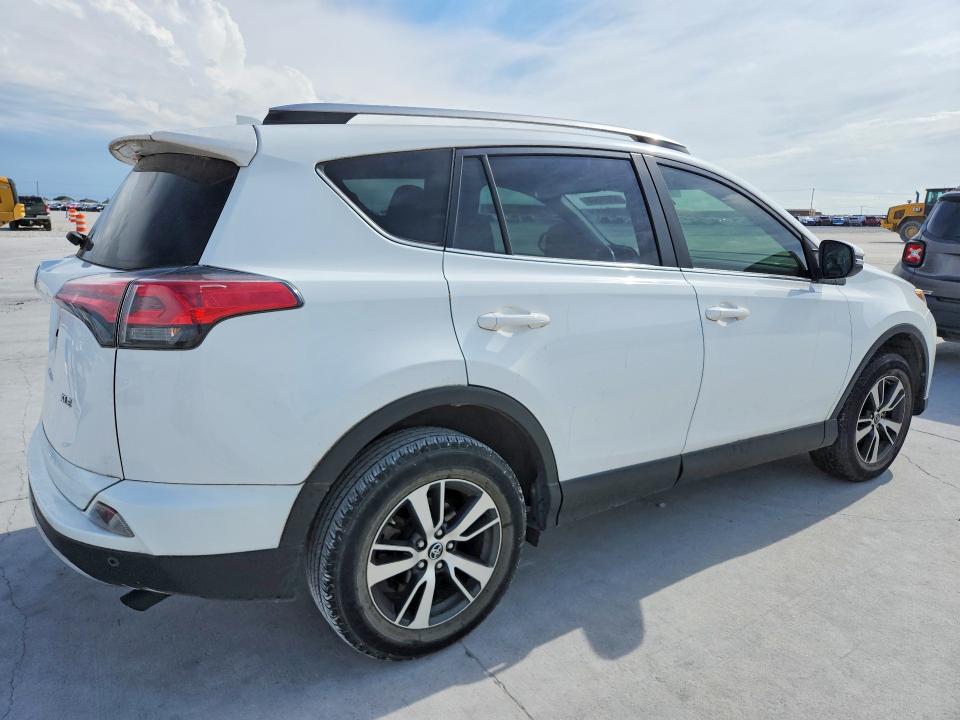 Продаж на аукціоні авто 2018 Toyota Rav4, vin: JTMWFREV4JJ188681, номер лоту: 52599836