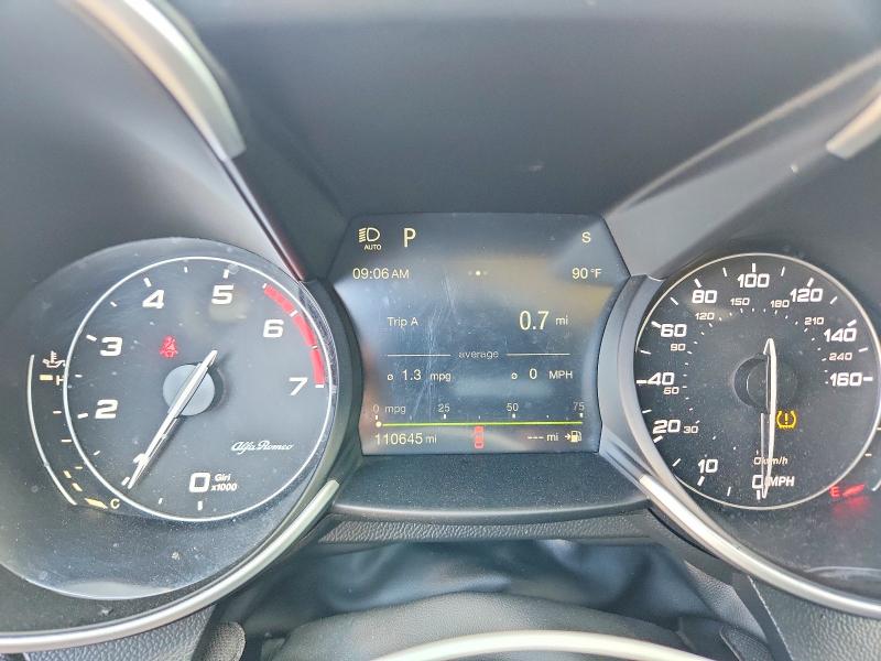 2017 Alfa Romeo Giulia მანქანა იყიდება აუქციონზე, vin: ZARFAECN6H7552414, აუქციონის ნომერი: 53047656