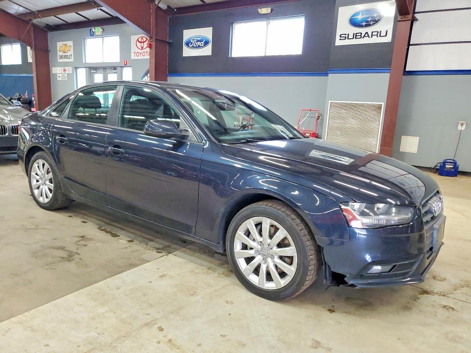 51519066 :رقم المزاد ، WAUBFAFL5EN035753 vin ، 2014 Audi A4 مزاد بيع