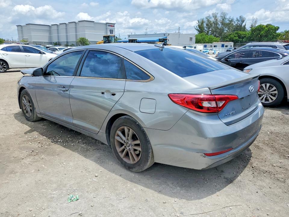 53513286 :رقم المزاد ، 5NPE24AF2FH122932 vin ، 2015 Hyundai Sonata مزاد بيع