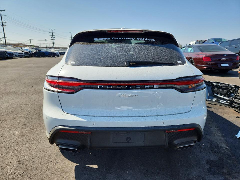 Aukcja sprzedaży 2026 Porsche Macan, vin: WP1AA2A58TLB07712, numer aukcji: 53048956