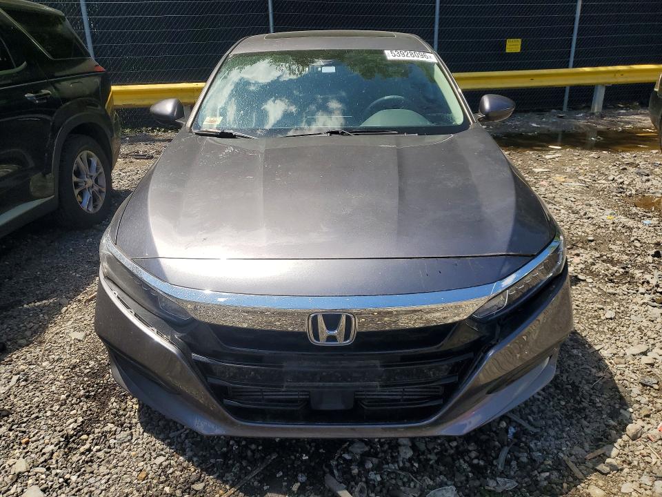 Продажа на аукционе авто 2018 Honda Accord, vin: 1HGCV1F56JA200143, номер лота: 53928096