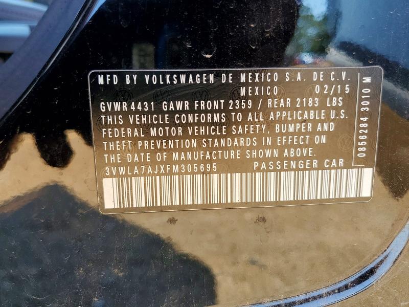 53631096 :رقم المزاد ، 3VWLA7AJXFM305695 vin ، 2015 Volkswagen Jetta مزاد بيع