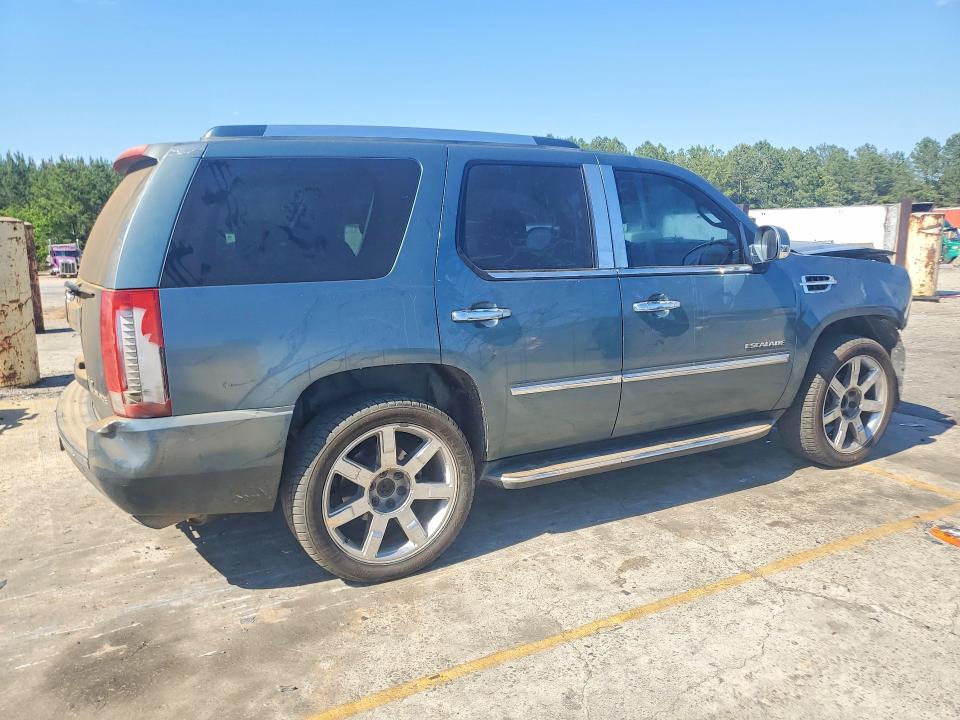 2008 Cadillac Escalade მანქანა იყიდება აუქციონზე, vin: 1GYEC63848R145075, აუქციონის ნომერი: 54229956