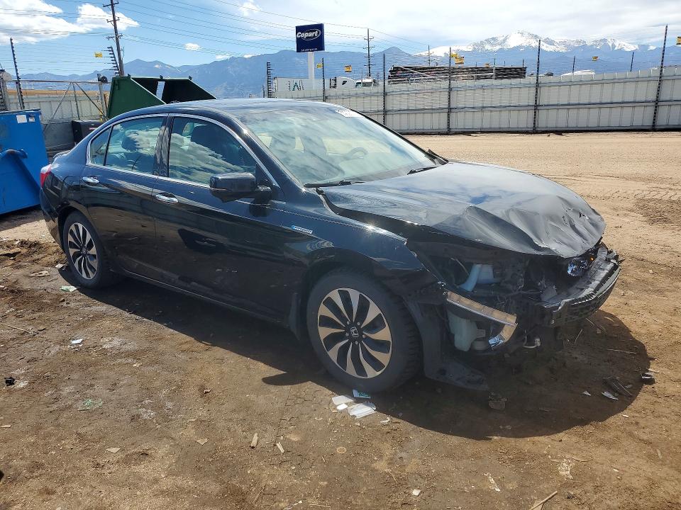 Продажа на аукционе авто 2015 Honda Accord, vin: 1HGCR6F76FA013205, номер лота: 53028276