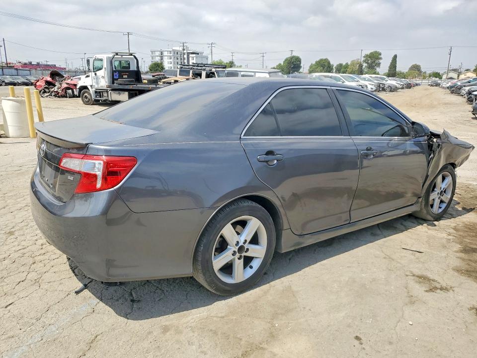 Продажа на аукционе авто 2013 Toyota Camry, vin: 4T1BF1FK8DU647830, номер лота: 54873416