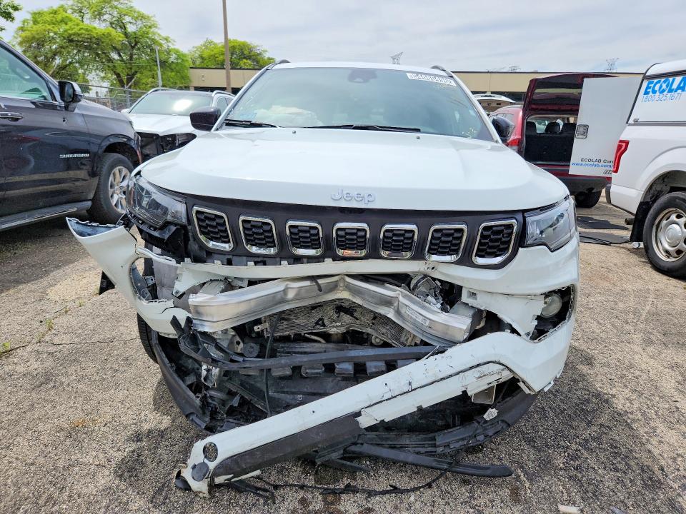 Продажа на аукционе авто 2025 Jeep Compass, vin: 3C4NJDBN0ST592945, номер лота: 54685496