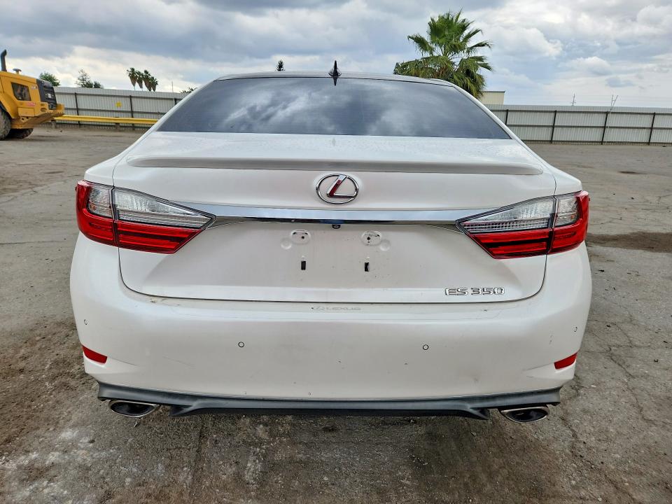 2016 Lexus Es მანქანა იყიდება აუქციონზე, vin: JTHBK1GG4G2241424, აუქციონის ნომერი: 52366106