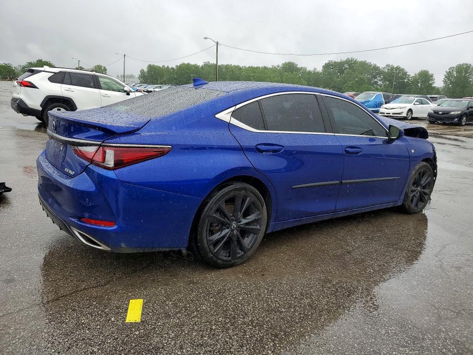 55008516 :رقم المزاد ، 58AGZ1B1XNU111370 vin ، 2022 Lexus Es 350 مزاد بيع