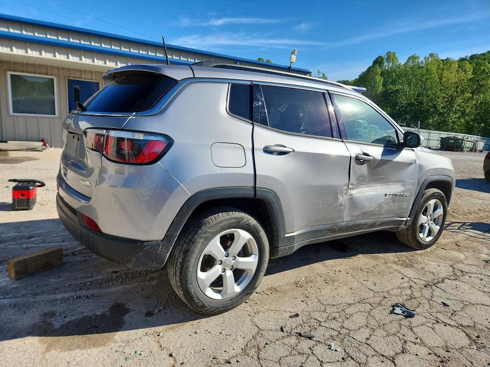 2018 Jeep Compass მანქანა იყიდება აუქციონზე, vin: 3C4NJDBB7JT479451, აუქციონის ნომერი: 53002946
