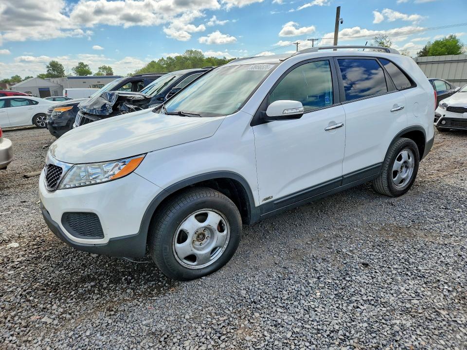 53956526 :رقم المزاد ، 5XYKTDA22BG125117 vin ، 2011 Kia Sorento مزاد بيع