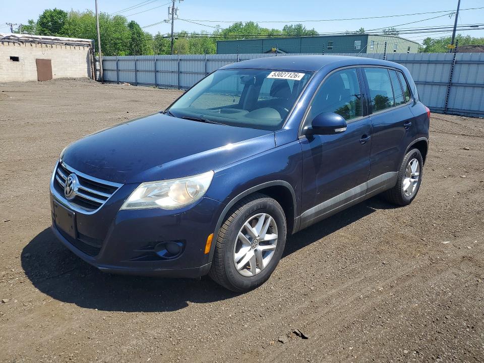 53027126 :رقم المزاد ، WVGAV7AX0BW553432 vin ، 2011 Volkswagen Tiguan مزاد بيع