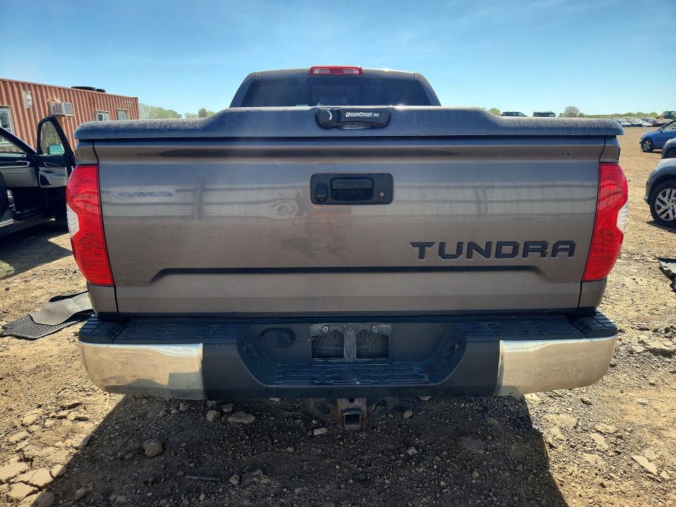 53514946 :رقم المزاد ، 5TFUW5F13KX777621 vin ، 2019 Toyota Tundra مزاد بيع