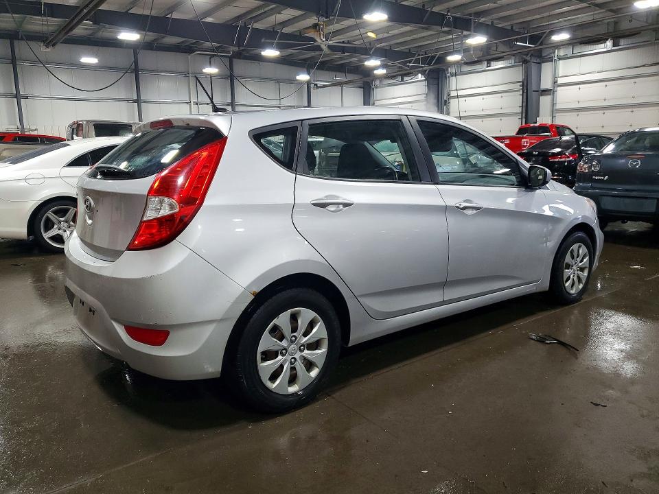 2015 Hyundai Accent მანქანა იყიდება აუქციონზე, vin: KMHCT5AE4FU201232, აუქციონის ნომერი: 53785646