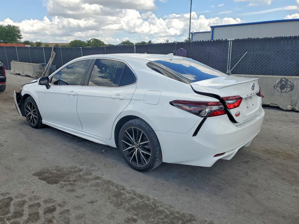 2021 Toyota Camry მანქანა იყიდება აუქციონზე, vin: 4T1G11AK8MU431679, აუქციონის ნომერი: 54491866