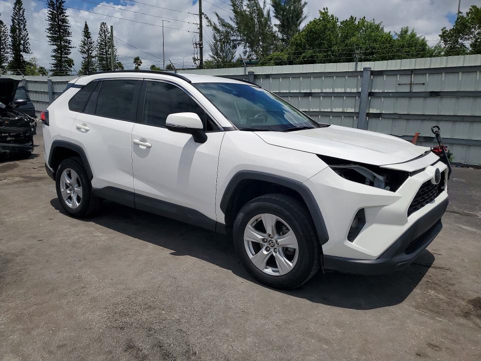 54020526 :رقم المزاد ، 2T3W1RFVXMC141482 vin ، 2021 Toyota Rav4 مزاد بيع