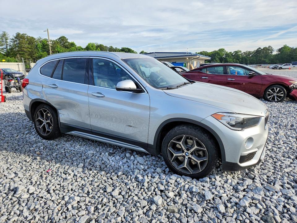 Продаж на аукціоні авто 2018 Bmw X1, vin: WBXHT3C35J5F92300, номер лоту: 55030596