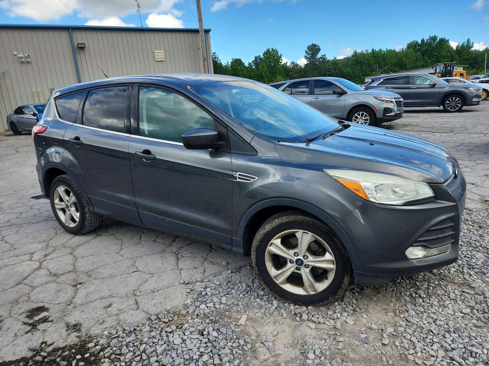 2016 Ford Escape მანქანა იყიდება აუქციონზე, vin: 1FMCU0G7XGUA35678, აუქციონის ნომერი: 54137846