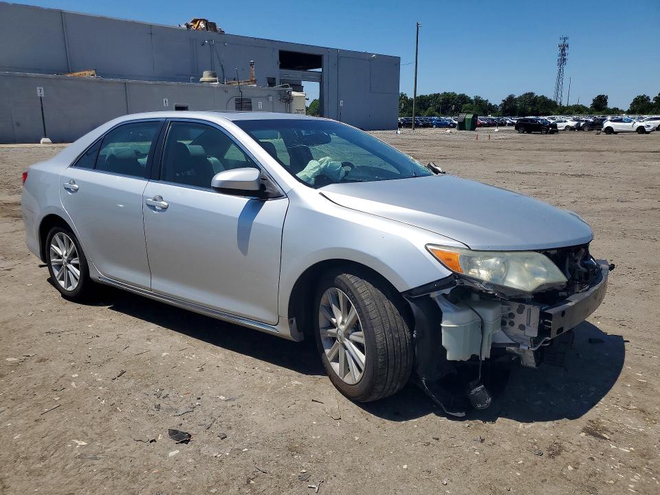 2014 Toyota Camry მანქანა იყიდება აუქციონზე, vin: 4T4BF1FK7ER371003, აუქციონის ნომერი: 55206836