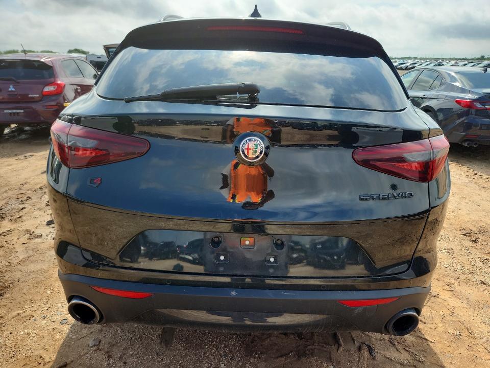 54701296 :رقم المزاد ، ZASPAKAN0M7D00563 vin ، 2021 Alfa Romeo Stelvio مزاد بيع