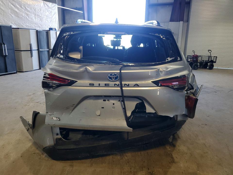 Aukcja sprzedaży 2021 Toyota Sienna, vin: 5TDKRKEC9MS067003, numer aukcji: 52092466