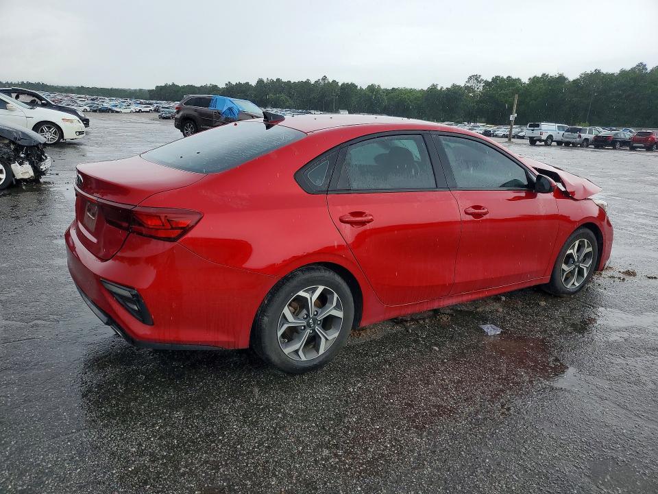55188386 :رقم المزاد ، 3KPF24AD6ME358956 vin ، 2021 Kia Forte مزاد بيع