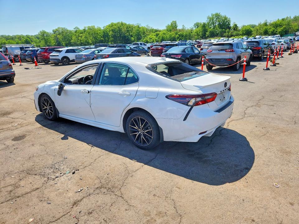 Продажа на аукционе авто 2023 Toyota Camry, vin: 4T1G11BKXPU089798, номер лота: 54100676