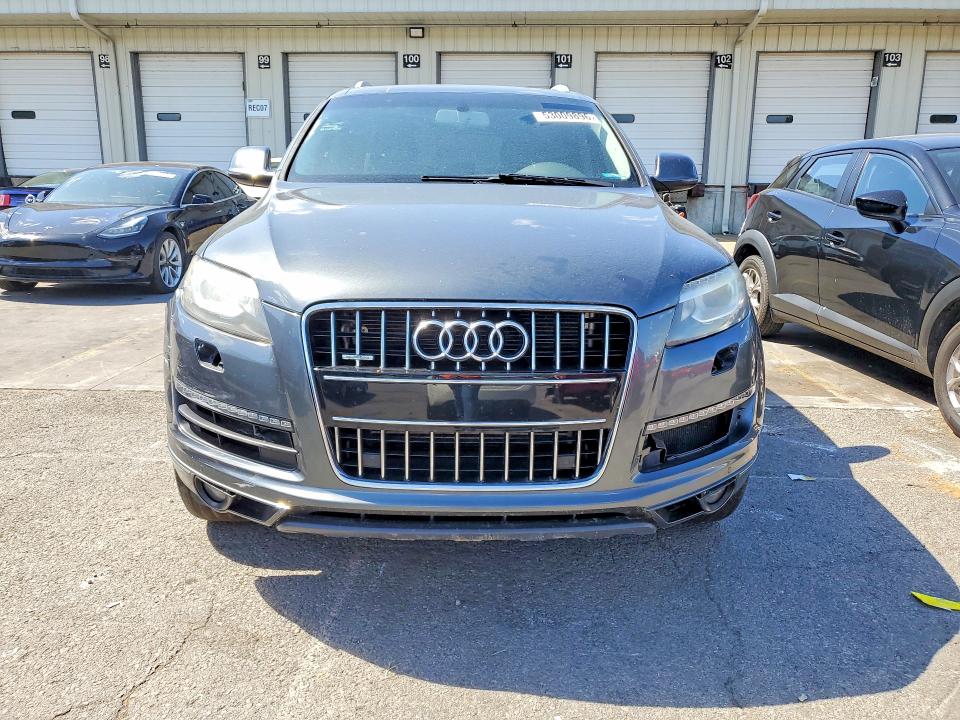 Продажа на аукционе авто 2015 Audi Q7, vin: WA1LGAFE2FD015791, номер лота: 53009896