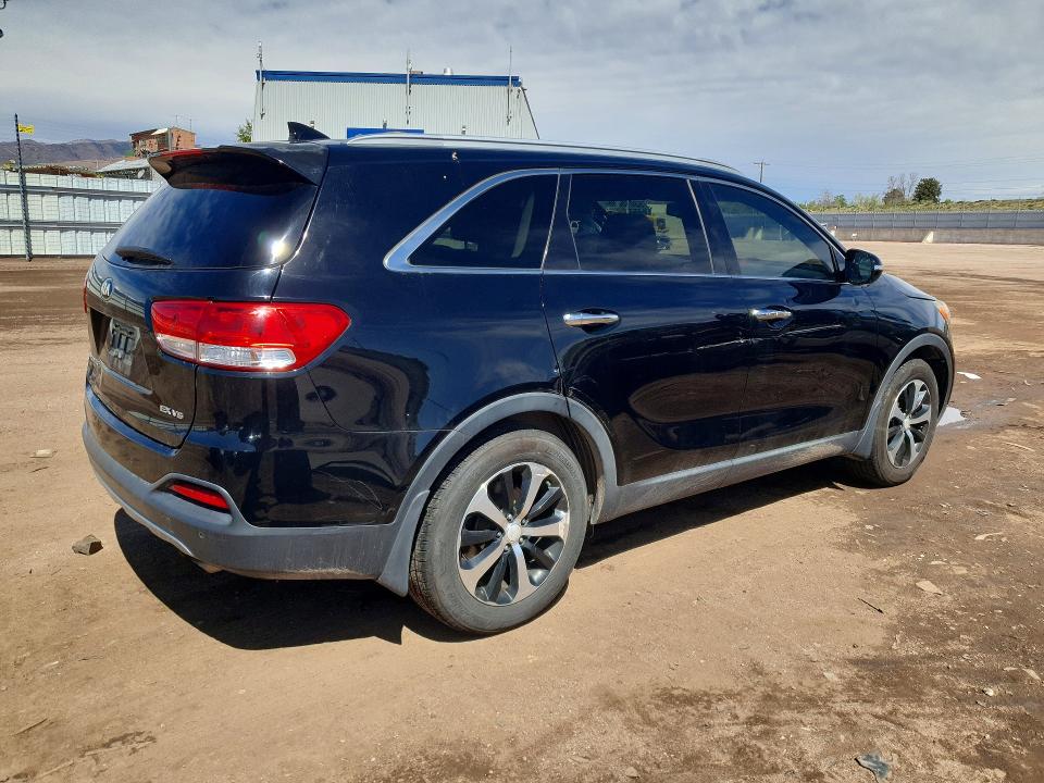 53016686 :رقم المزاد ، 5XYPH4A56GG038491 vin ، 2016 Kia Sorento مزاد بيع