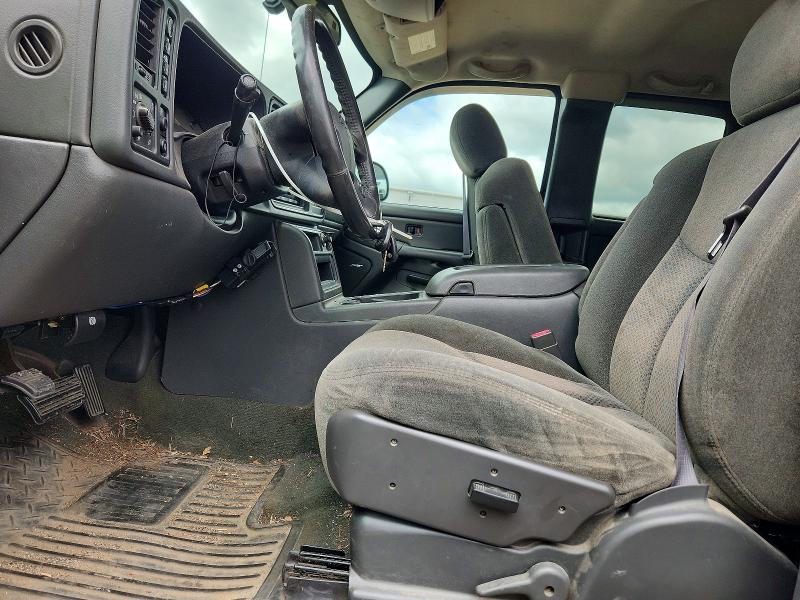 2004 Chevrolet Silverado მანქანა იყიდება აუქციონზე, vin: 2GCEK19T141285353, აუქციონის ნომერი: 53740076
