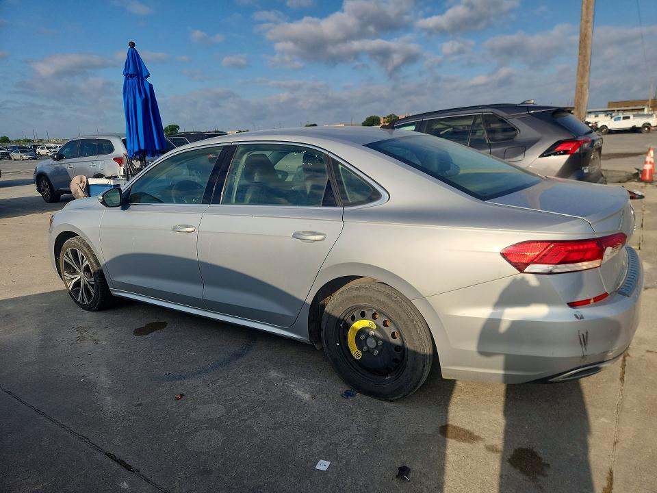 Продажа на аукционе авто 2021 Volkswagen Passat, vin: 1VWSA7A33MC014984, номер лота: 53954426