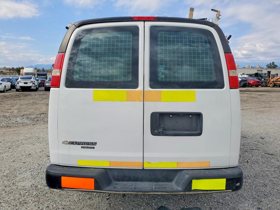 Продаж на аукціоні авто 2016 Chevrolet Express G2500, vin: 1GCWGAFF9G1197830, номер лоту: 50627206