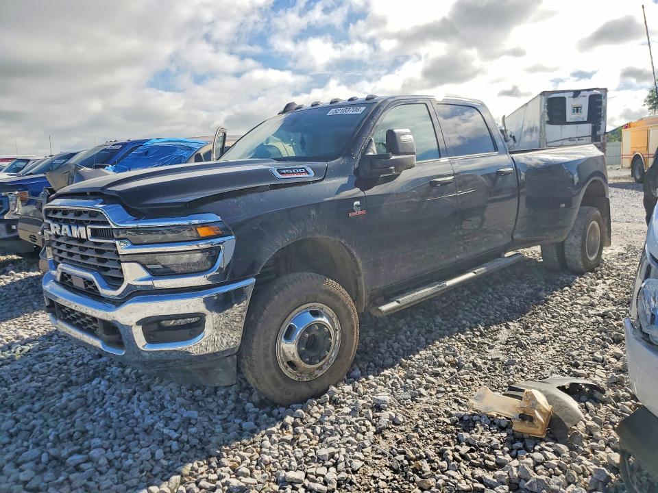 52103706 :رقم المزاد ، 3C63RRGL7TG251614 vin ، 2026 Ram 3500 مزاد بيع