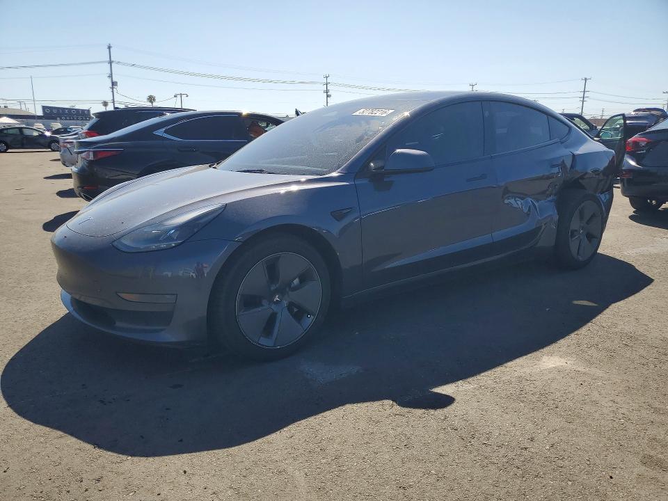 Продажа на аукционе авто 2023 Tesla Model 3, vin: 5YJ3E1EA9PF609590, номер лота: 52782216