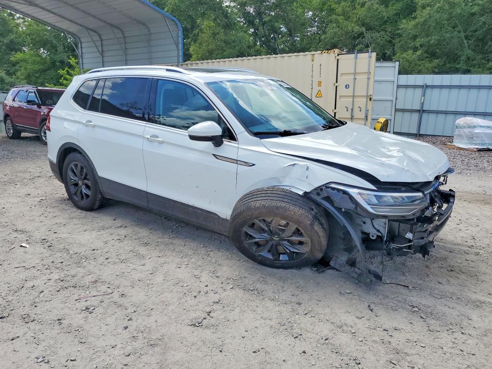 53082546 :رقم المزاد ، 3VVNB7AX6RM193237 vin ، 2024 Volkswagen Tiguan مزاد بيع