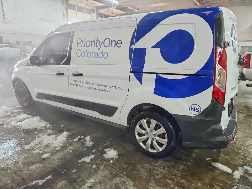 2015 Ford Transit Connect მანქანა იყიდება აუქციონზე, vin: NM0LS7E79F1220744, აუქციონის ნომერი: 52724716