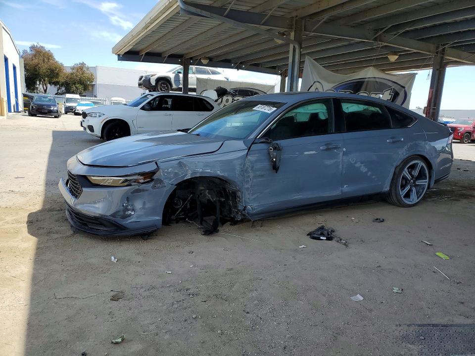 55187216 :رقم المزاد ، 1HGCY2F55SA022160 vin ، 2025 Honda Accord مزاد بيع