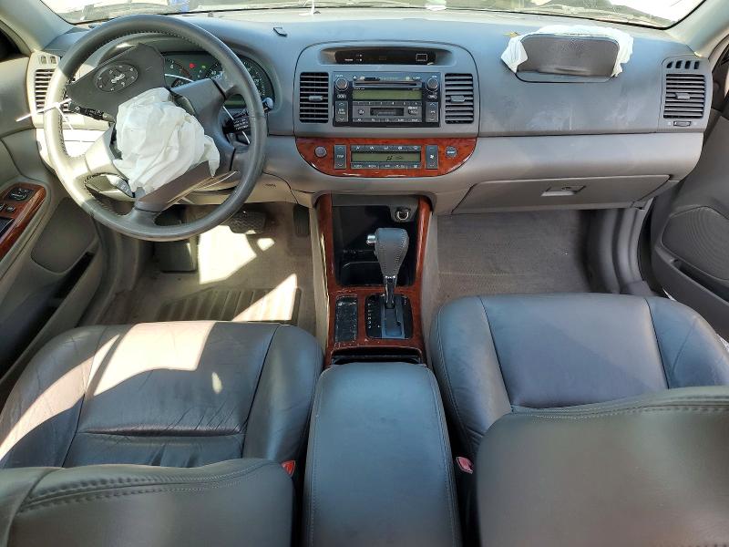 2004 Toyota Camry მანქანა იყიდება აუქციონზე, vin: 4T1BF32K44U066990, აუქციონის ნომერი: 54968046