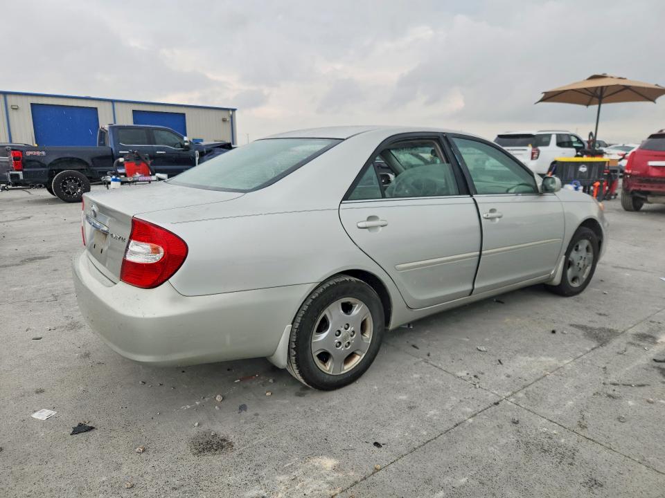 54335846 :رقم المزاد ، 4T1BE32K43U715088 vin ، 2003 Toyota Camry مزاد بيع