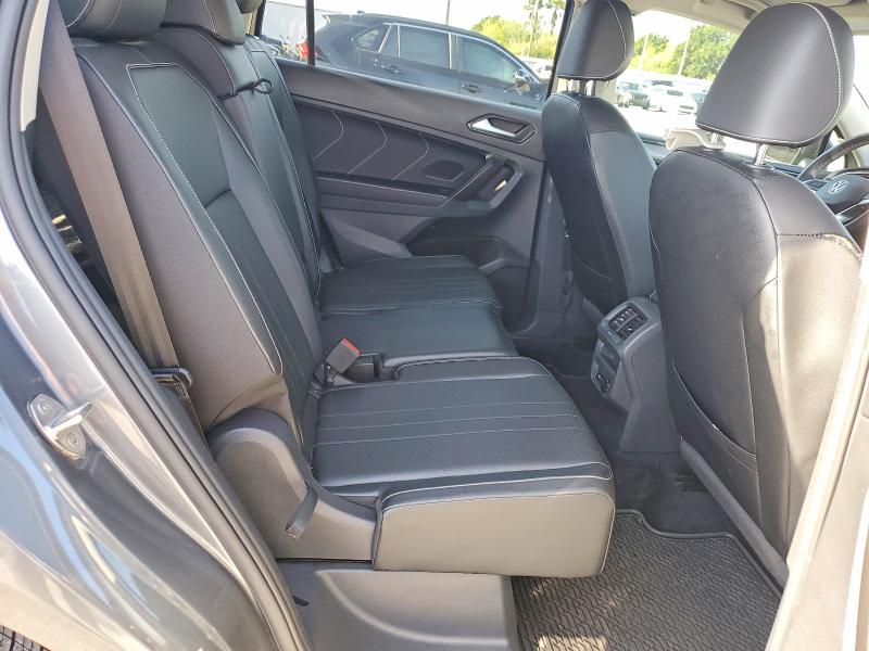52423156 :رقم المزاد ، 3VV3B7AX9NM125970 vin ، 2022 Volkswagen Tiguan مزاد بيع