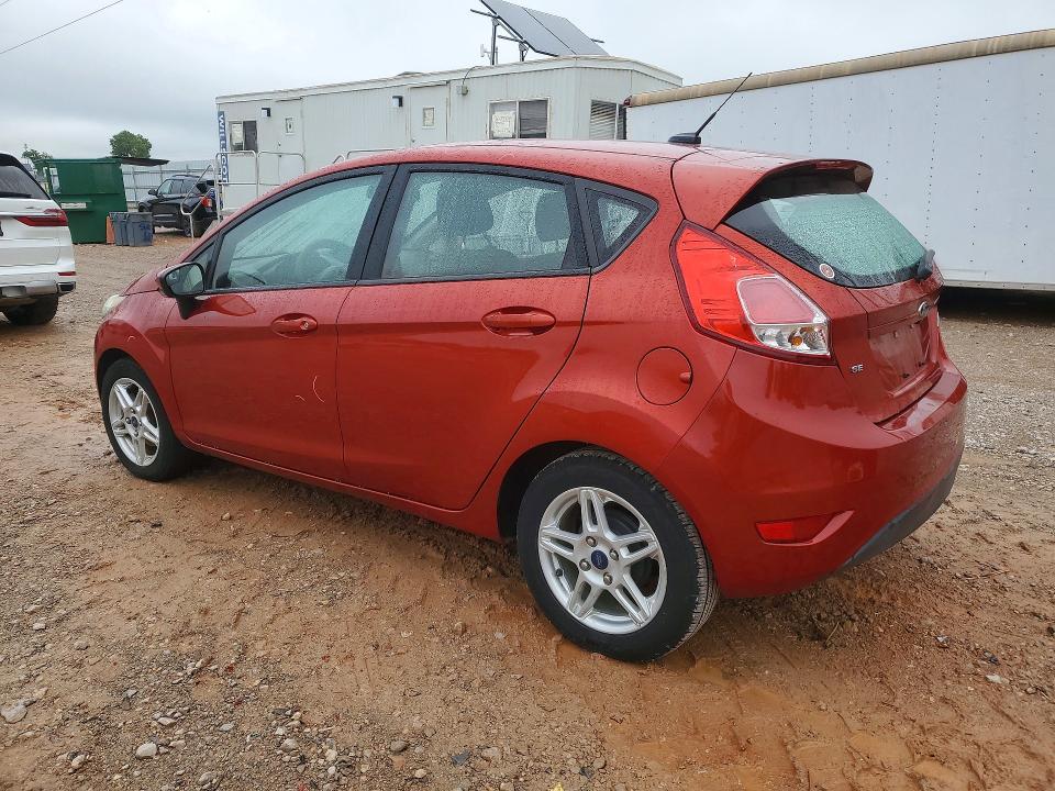 54330626 :رقم المزاد ، 3FADP4EJ4JM102105 vin ، 2018 Ford Fiesta مزاد بيع