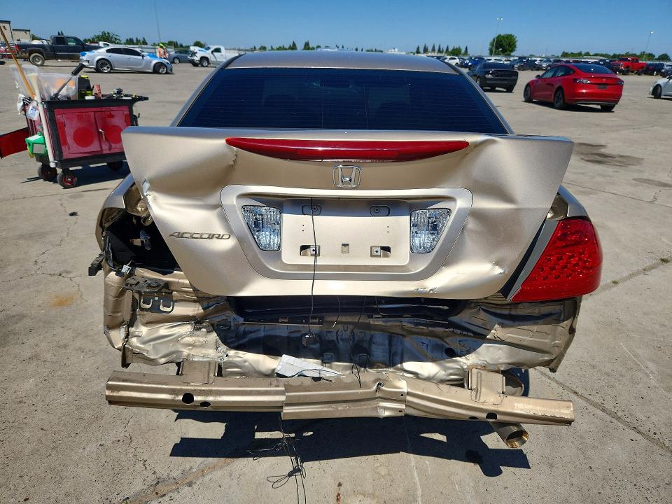 53063446 :رقم المزاد ، 1HGCM56786A031276 vin ، 2006 Honda Accord مزاد بيع