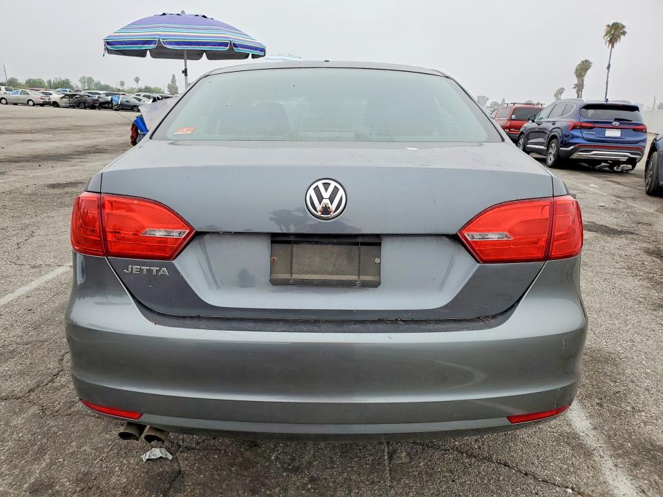 53464466 :رقم المزاد ، 3VW2K7AJ3EM405337 vin ، 2014 Volkswagen Jetta مزاد بيع