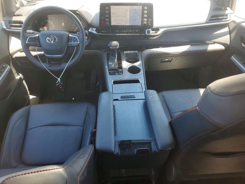 55592686 :رقم المزاد ، 5TDDRKEC5MS056430 vin ، 2021 Toyota Sienna مزاد بيع