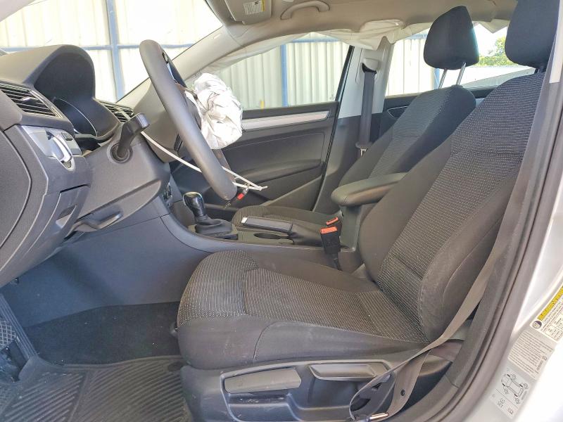 Продажа на аукционе авто 2017 Volkswagen Passat, vin: 1VWAT7A38HC042632, номер лота: 53738316