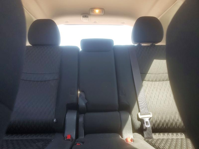 Продаж на аукціоні авто 2017 Nissan Rogue, vin: KNMAT2MV6HP604748, номер лоту: 53709736