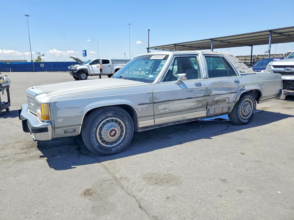 48498376 :رقم المزاد ، 2FABP74F5HX145498 vin ، 1987 Ford Crown Victoria مزاد بيع