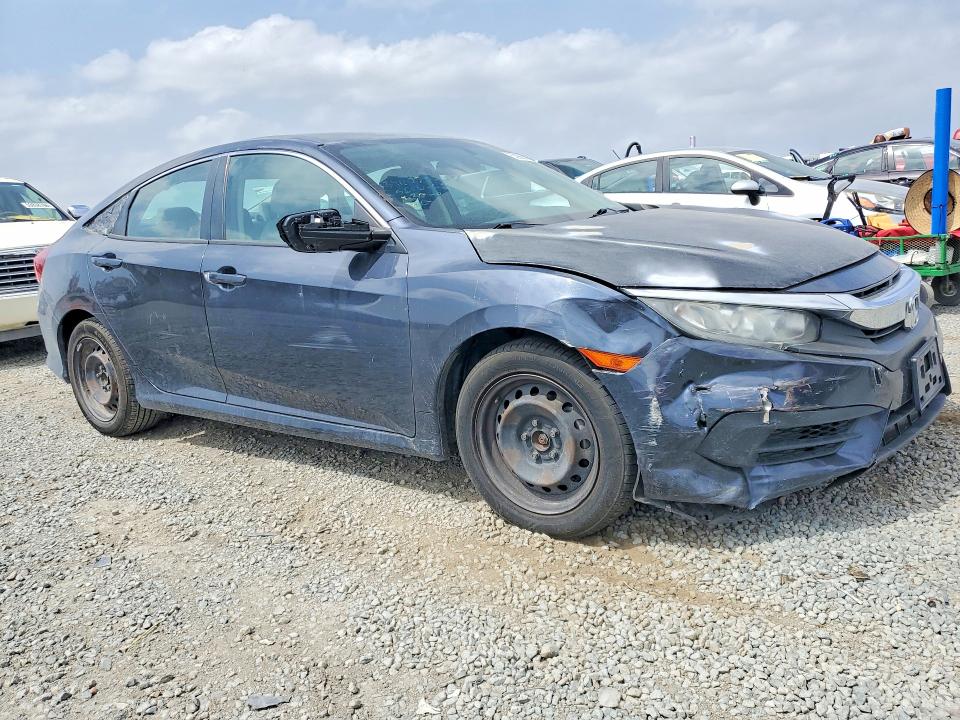 53998426 :رقم المزاد ، 2HGFC2F56JH515650 vin ، 2018 Honda Civic مزاد بيع