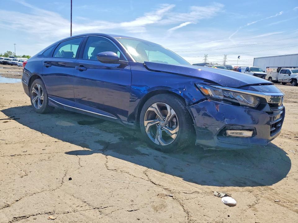 2018 Honda Accord მანქანა იყიდება აუქციონზე, vin: 1HGCV1F48JA119197, აუქციონის ნომერი: 54070926