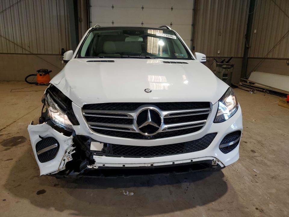 52672046 :رقم المزاد ، 4JGDA5HBXHA915568 vin ، 2017 Mercedes-benz Gle مزاد بيع